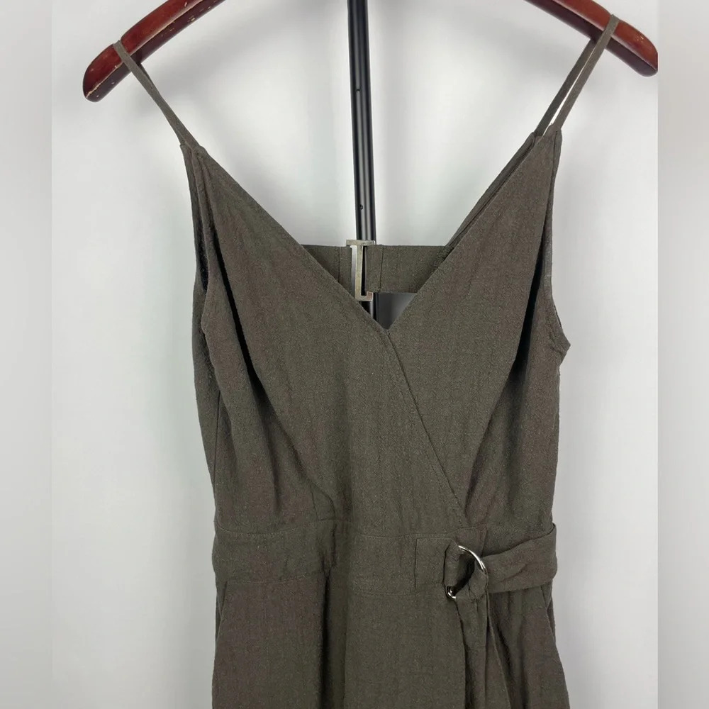 ASTR The Label Green Textured Cropped Wide Leg Jumpsuit - Picture 2 of 10